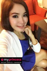 Escorts Bangkok, Thailand Full Service Deluxe Escort Venus GFE Massage Sex Toys