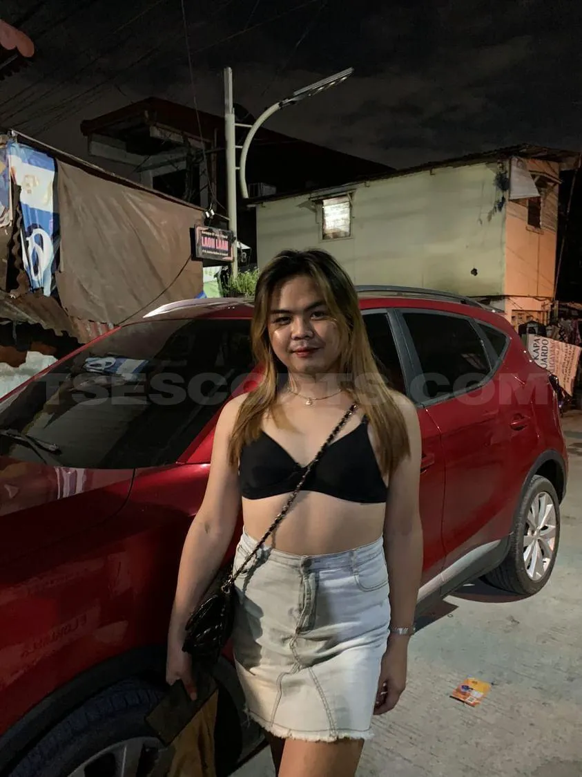 Escorts Manila, Philippines urcumloadermegan