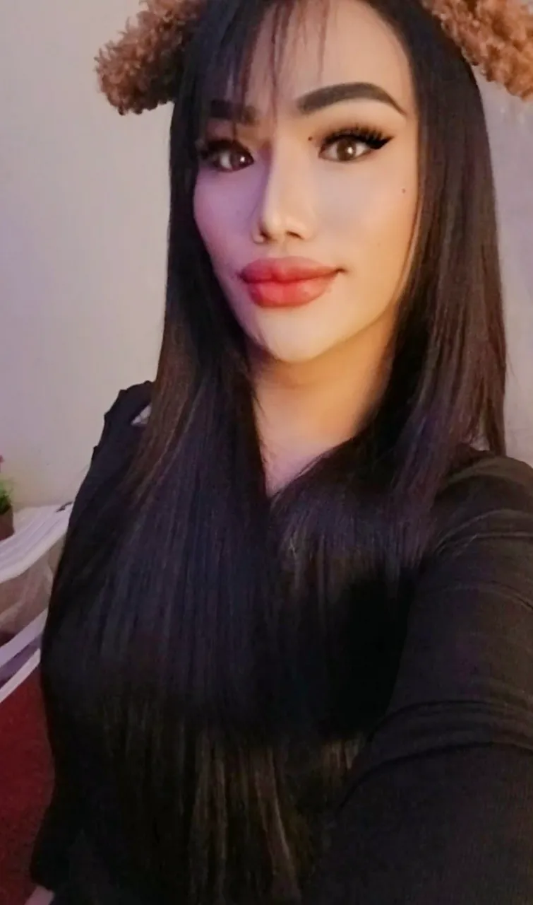 Escorts Dubai, United Arab Emirates Nabi Nabi Ladyboy Top +Bottom