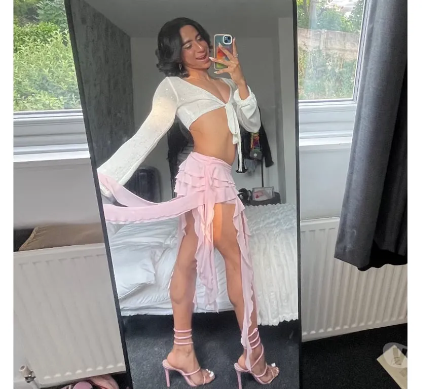Escorts Solihull, England LATINA LADYBOY AVAILABLE FOR MEN X(twitter): Ariana10ts