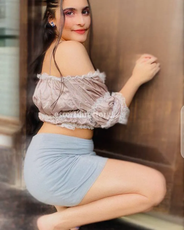 Escorts Karachi, Pakistan Dolly Sara