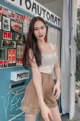 Escorts Bangkok, Thailand Carrera