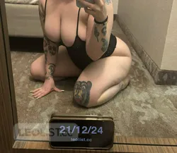 Escorts Owen Sound, Ontario 𝓞𝓷𝓮 𝓸𝓯 𝓪 𝓚𝓲𝓷𝓭 𝓣𝓲𝓰𝓱𝓽 & 𝓙𝓾𝓲𝓬𝔂