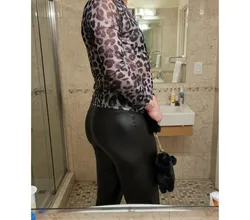 Escorts Huddersfield, England Car Meet Outdoor Service Femboy (WhatsApp