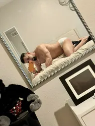 Escorts Dallas, Texas Robertjose