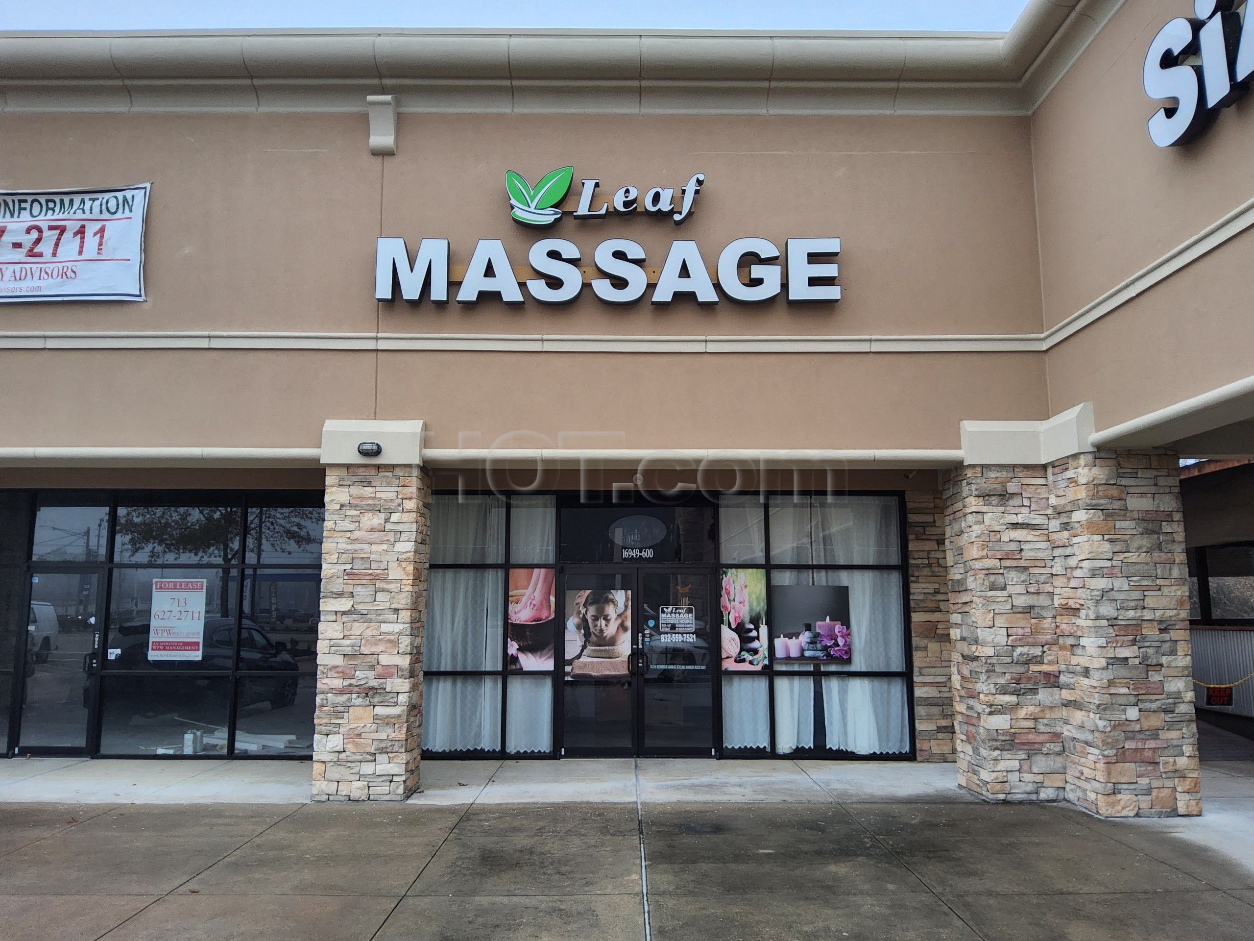 Tomball, Texas Leaf Massage