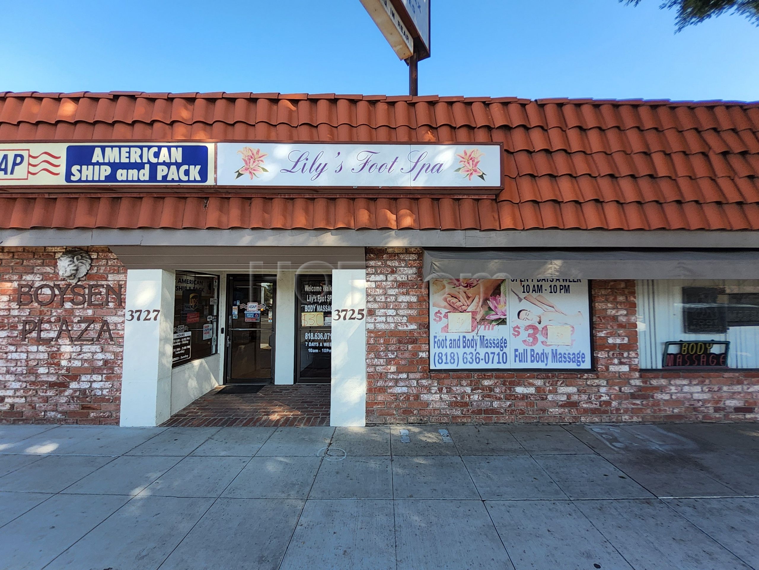 Burbank, California Lily's Foot Spa