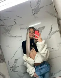 Escorts Chicago, Illinois Camilabsga