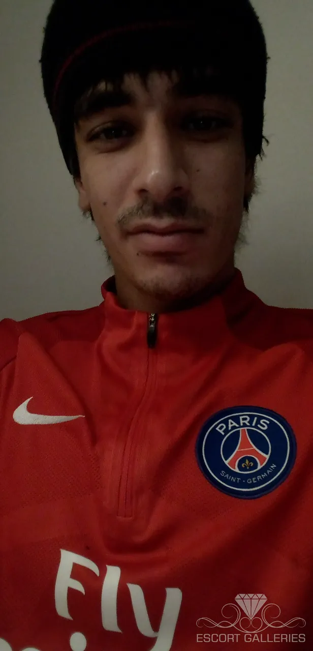 Escorts Avignon, France null