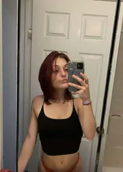 Escorts St. Catharines, Ontario SEXY BJ/COME MAKE ME WET/DEEP THROAT/ CURVY/ PARTY
