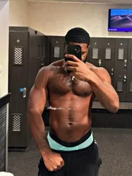 Escorts Orlando, Florida Tyetop