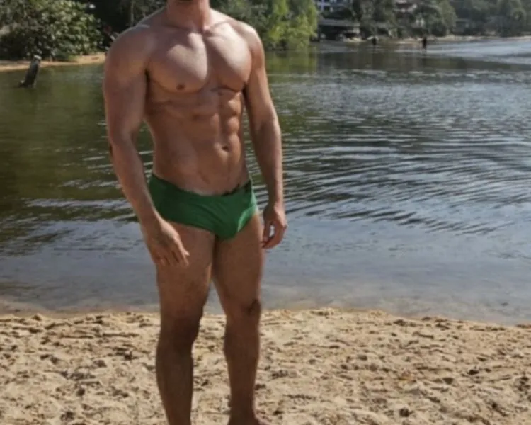 Escorts Toronto, Ontario AthleticD
