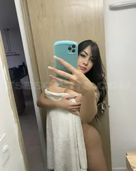 Escorts Medellin, Colombia Emily Hurtado