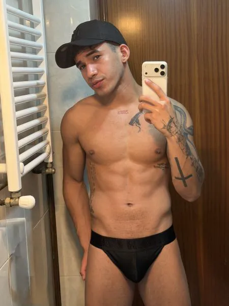 Escorts Madrid, Spain Luucasssssss