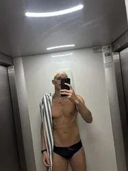 Escorts London, England Angeloxxxbr