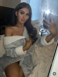 Escorts Liverpool, England Chloe Elizabeth