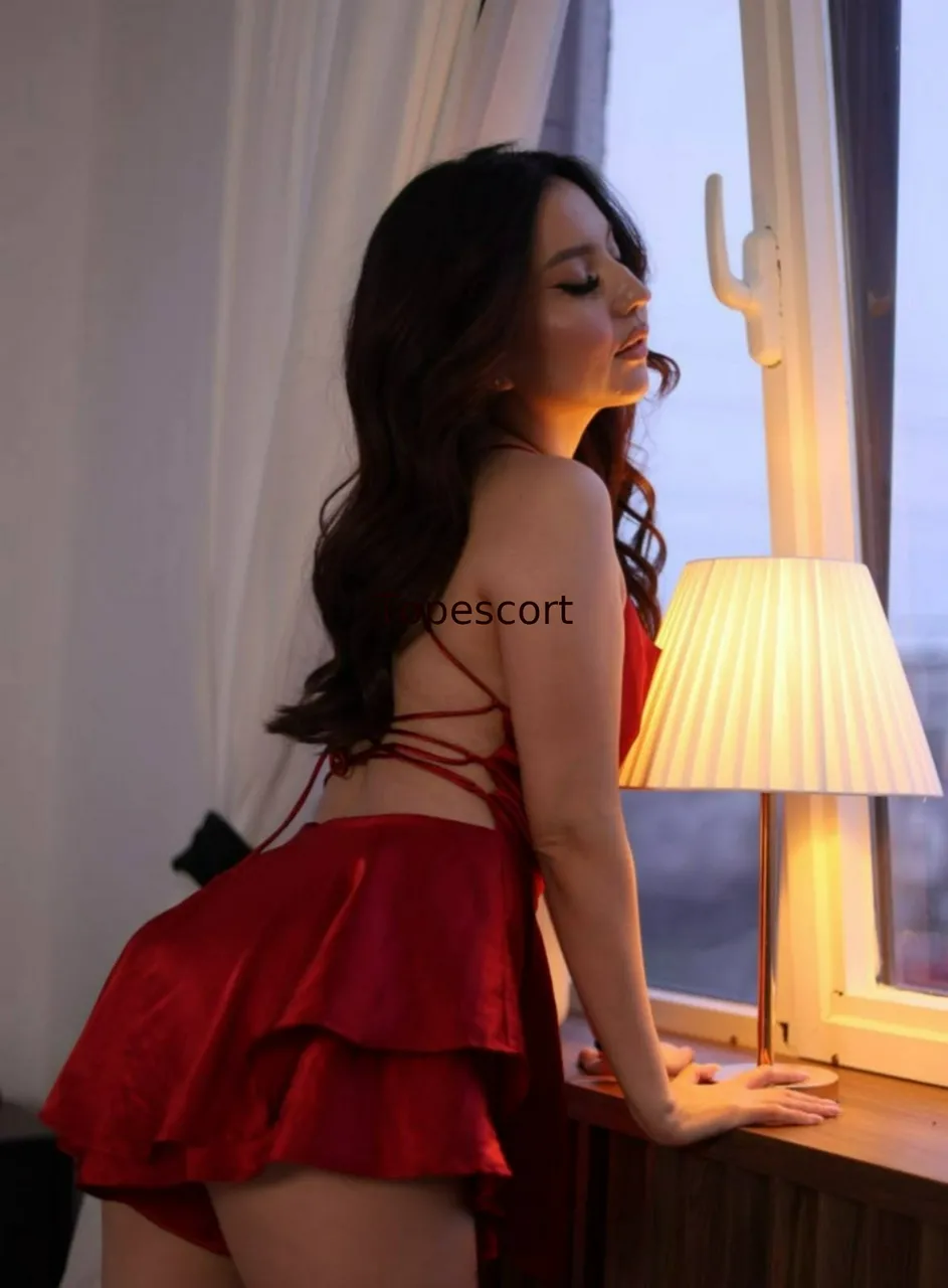 Escorts Hong Kong, Hong Kong Adel