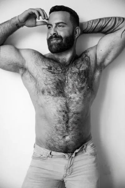 Escorts Amsterdam, Netherlands DomHairy