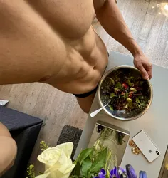 Escorts Singapore, Singapore ItalianJonny