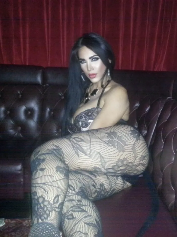 Escorts Tucson, Arizona sexxilia