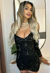 Escorts London, England Valentina