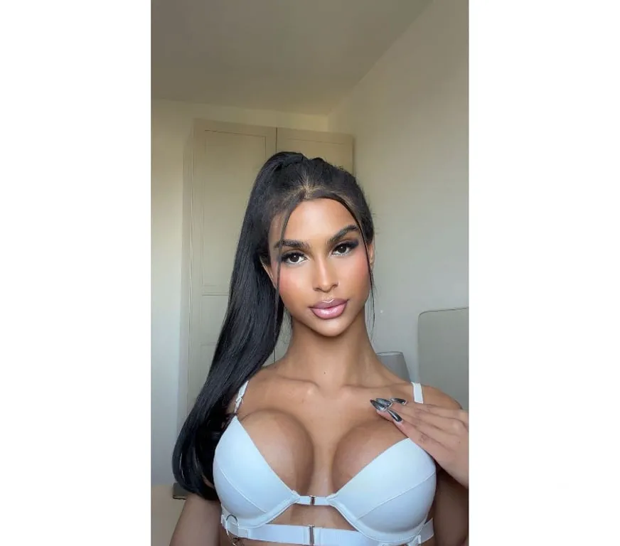 Escorts Paddington, England KIMMIE T GIRL NOW IN UK FOR YOU