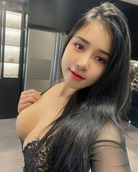 Escorts Dubai, United Arab Emirates Lisa Escorts Dubai