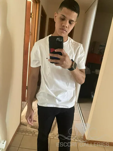 Escorts Denver, Colorado bra24