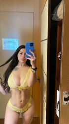 Escorts Riyadh, Saudi Arabia Nicole