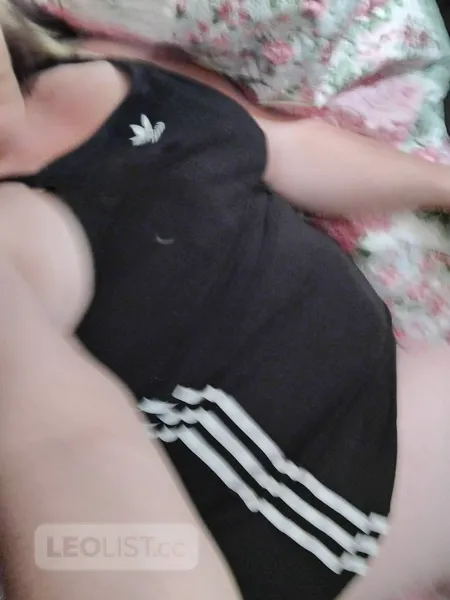 Escorts Brampton, Ontario Blue eyed Godness Round Booty Irish Cutie 130hh Duo