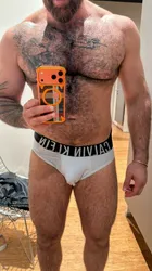 Escorts Amsterdam, Netherlands DomHairy
