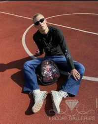 Escorts Kyiv, Ukraine null