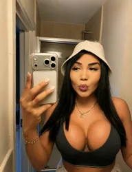 Escorts Warrington, England Athena Victoria