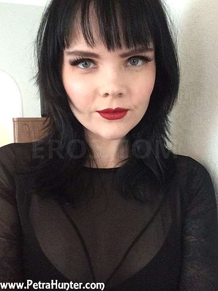 Escorts Dallas, Texas Mistress Petra Hunter