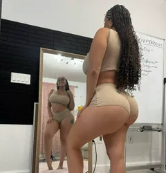 Escorts Greater Sudbury, Ontario Rebecca