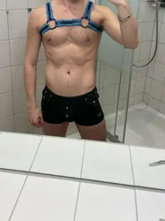 Escorts London, England ItalianBoyTeo