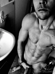 Escorts Bremen, Germany Siside