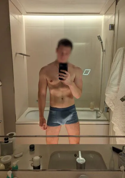 Escorts Dubai, United Arab Emirates Duo_Guys