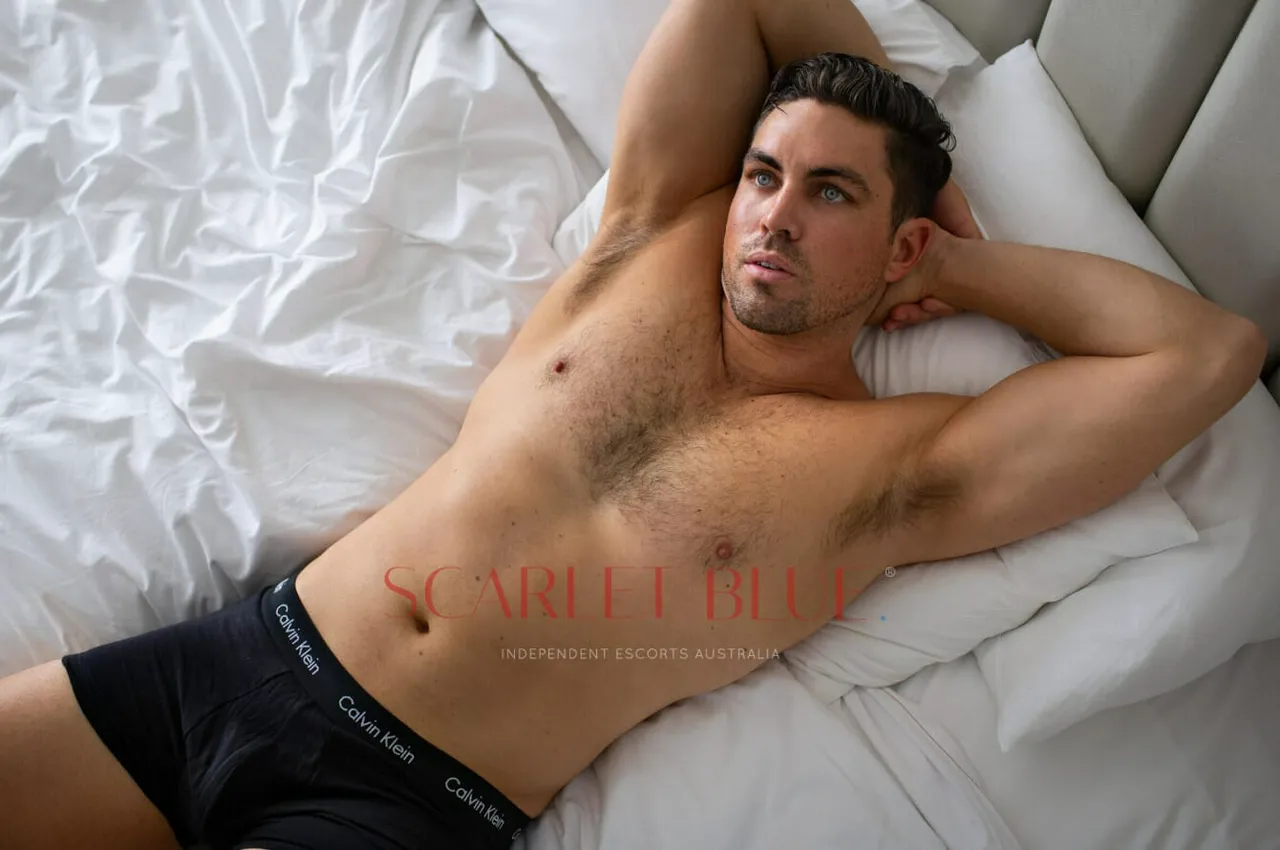 Escorts Brisbane, Australia Samuel Stone - male Escort 


