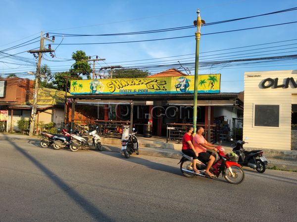 Beer Bar / Go-Go Bar Ko Samui, Thailand Sharky's Bar