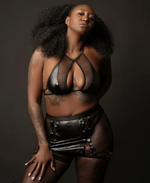 Escorts Savannah, Georgia Treat yourself to someone sweet 🍫