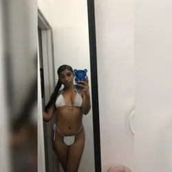 Escorts San Diego, California Star