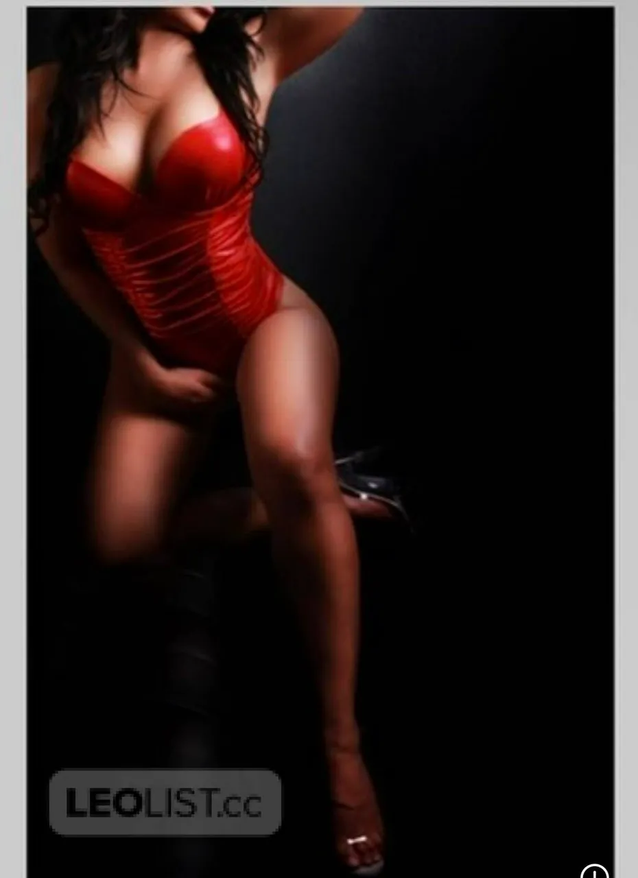 Escorts Longueuil, Quebec Asian girls working