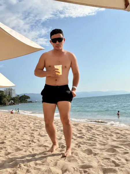 Escorts Puerto Vallarta, Mexico Omar_PM