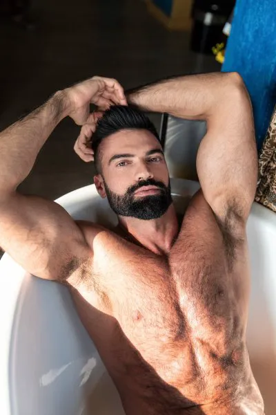 Escorts Barcelona, Spain DARIOOWEN