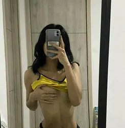 Escorts Markham, Ontario Luna Sky