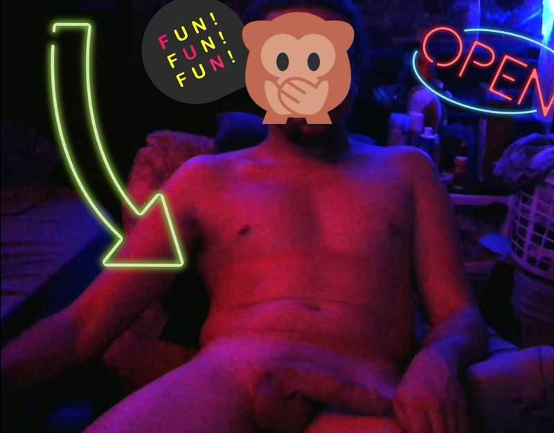 Escorts Oskaloosa, Iowa $100 to watch that pussy nut all over my dick💦No Links💯😉😘🤗