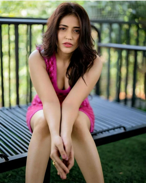 Escorts Kochi, India Anjali Direct Payment