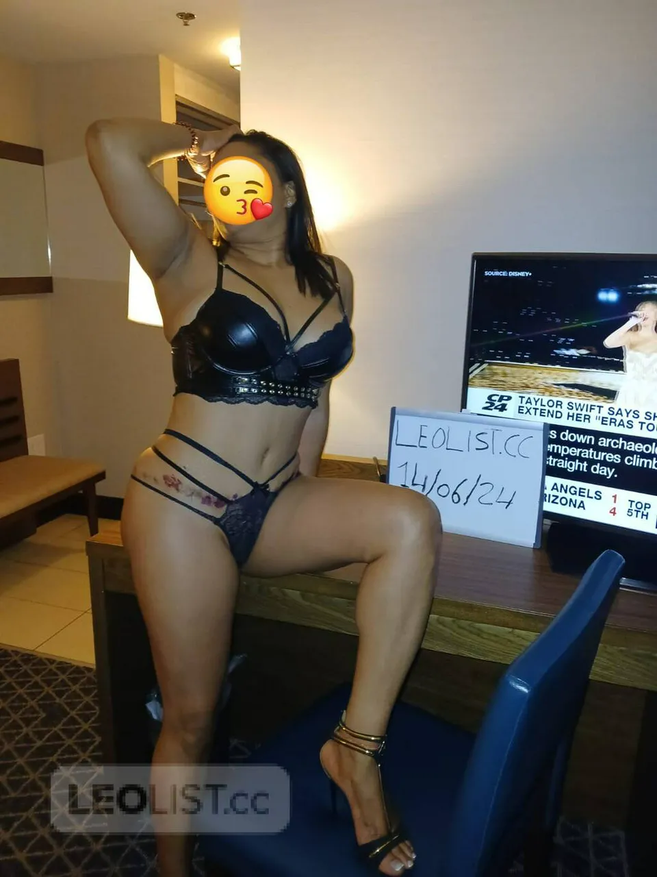 Escorts Brampton, Ontario SEXY GIRL AVAILABLE FOR YOU