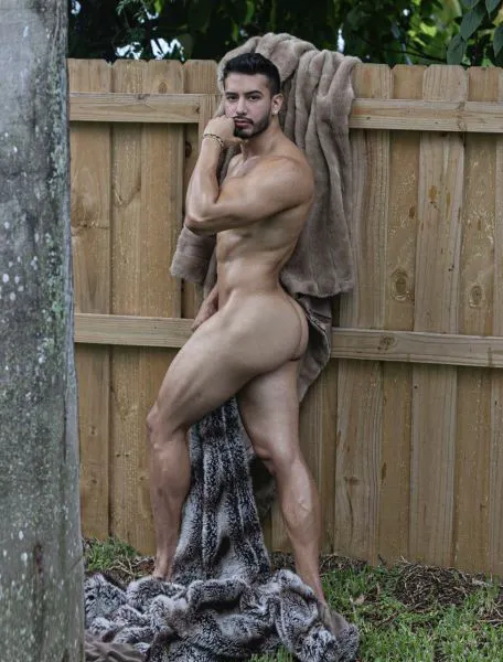 Escorts Fort Lauderdale, Florida HANDSOME_BABY